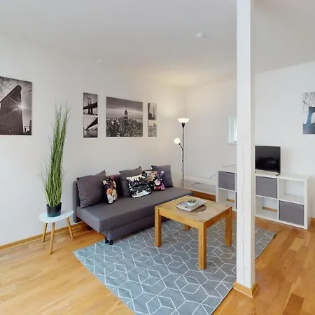 Loftwohnung Im Tollen Hinterhaus *