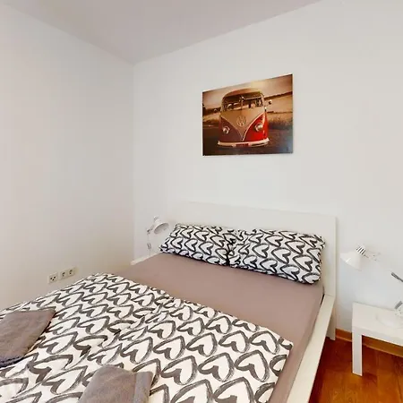 Loftwohnung Im Tollen Hinterhaus Apartment Leipzig